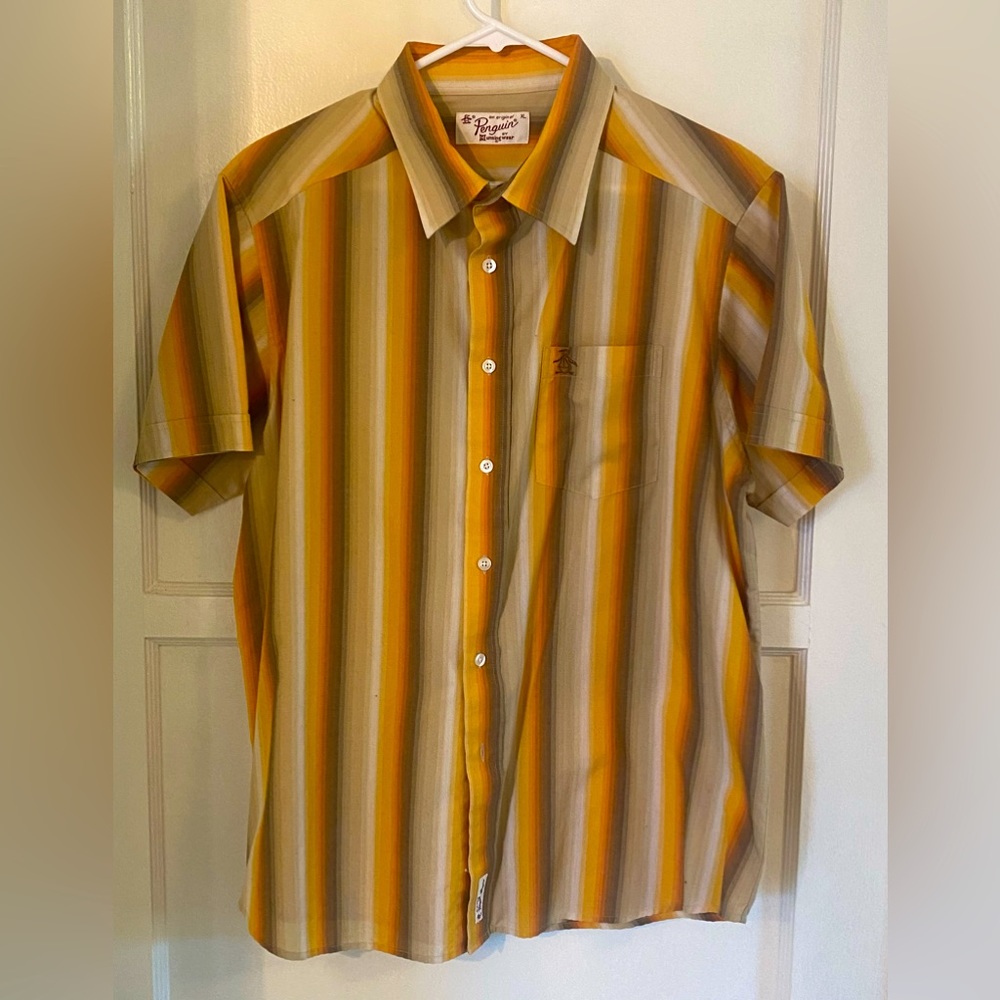Penguin Button down